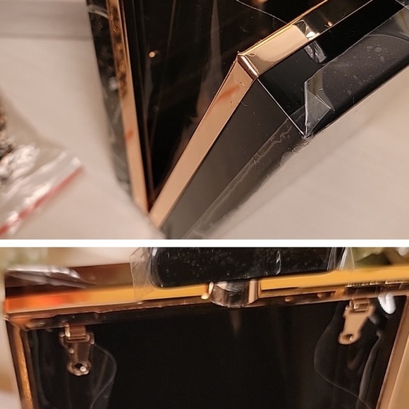 Elegant Black and Gold Paris Chain Bag - Picture 8 of 9